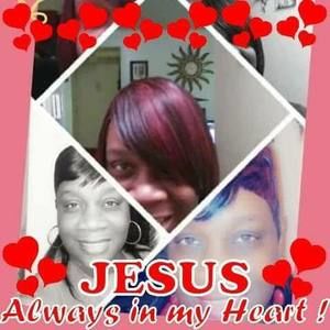 Meet your Posher, Ina